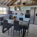 Bed & Breakfast Portela Alr Portela da Memoria